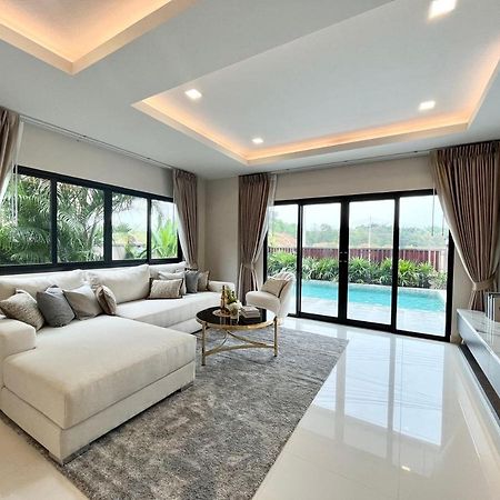 Southern Peak Pool Villa Huay Yai Pattaya Ban Huai Yai Exterior photo
