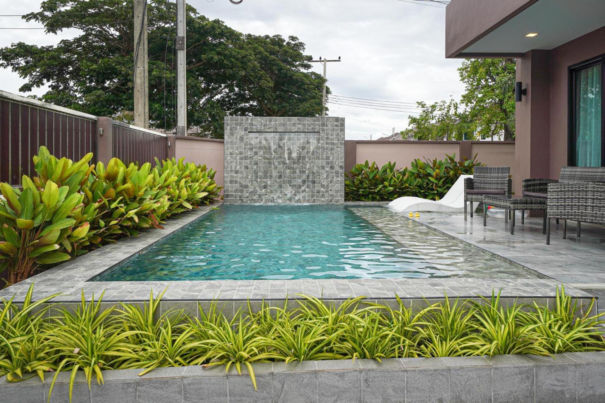 Southern Peak Pool Villa Huay Yai Pattaya Ban Huai Yai Exterior photo