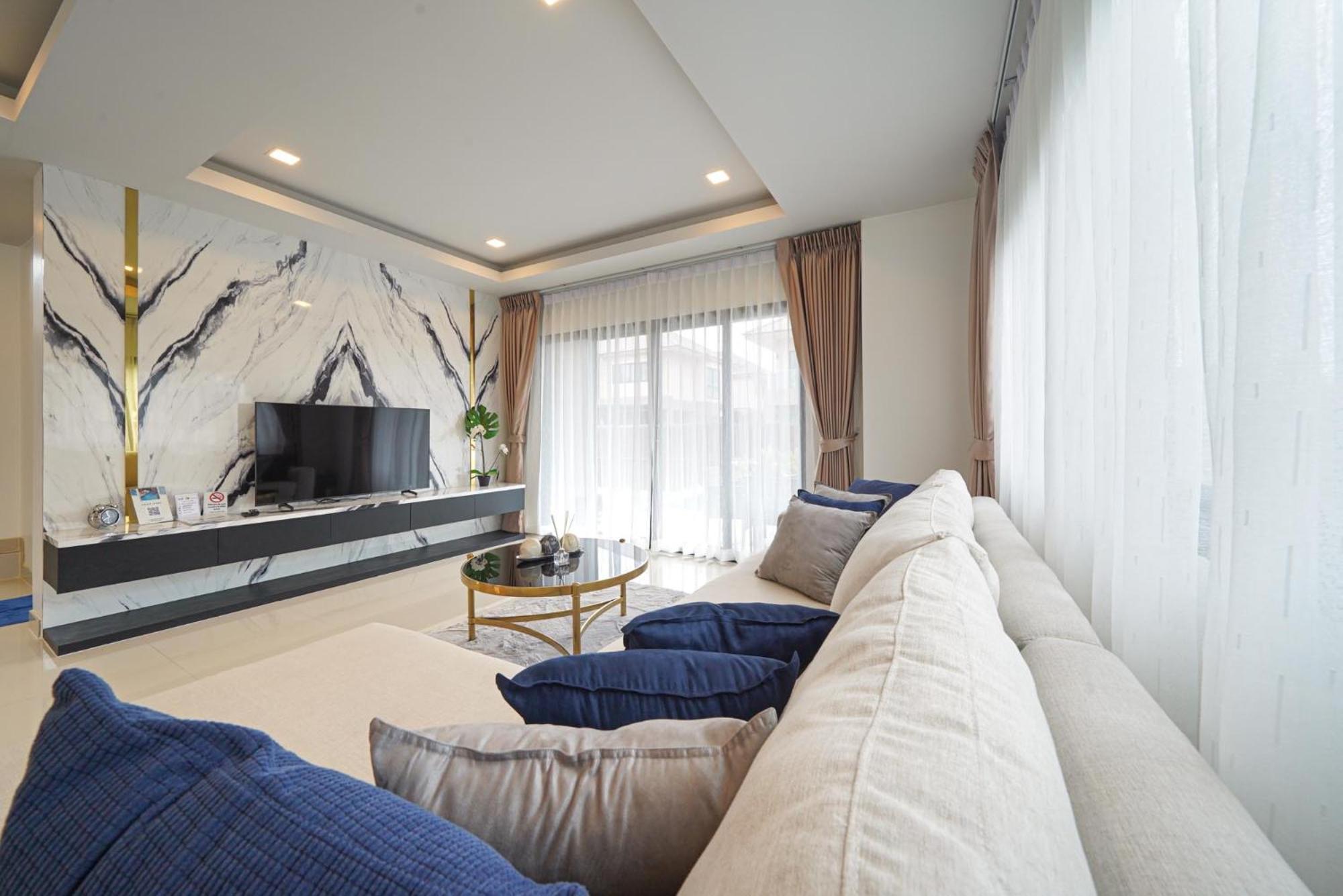 Southern Peak Pool Villa Huay Yai Pattaya Ban Huai Yai Exterior photo