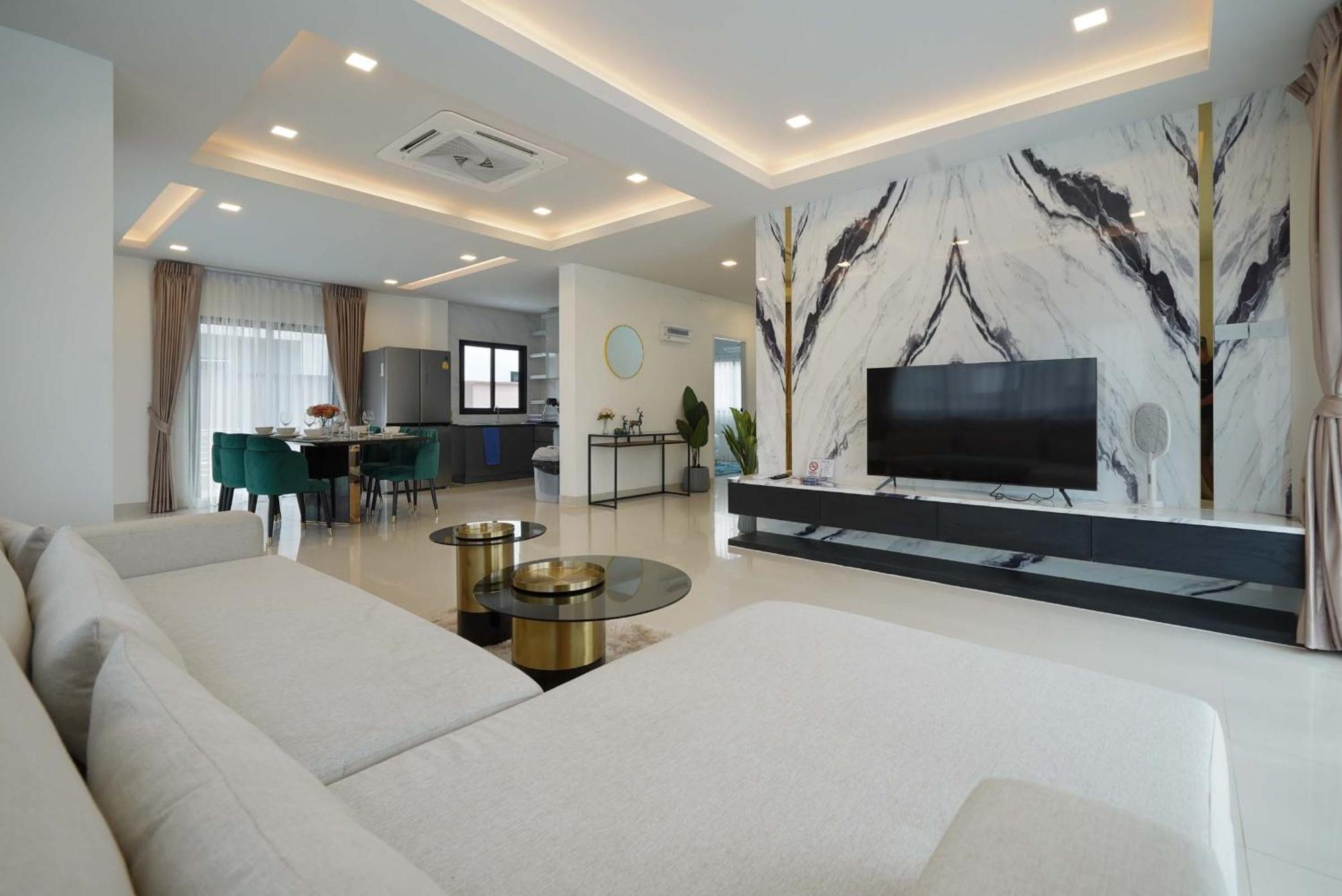 Southern Peak Pool Villa Huay Yai Pattaya Ban Huai Yai Exterior photo