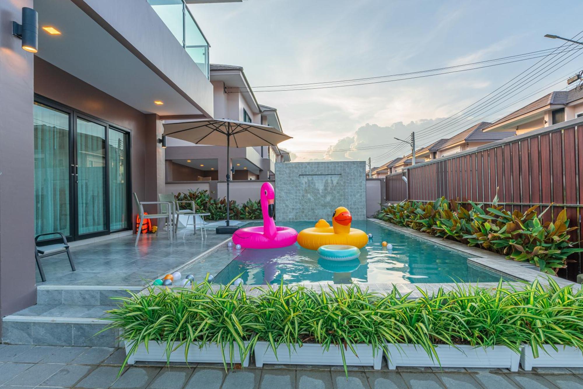 Southern Peak Pool Villa Huay Yai Pattaya Ban Huai Yai Exterior photo